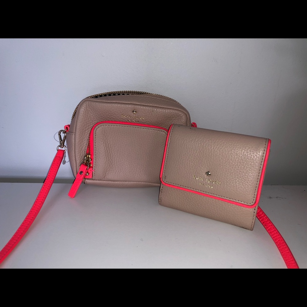 Kate Spade - Crossbody Bag and Wallet - 2 in 1!